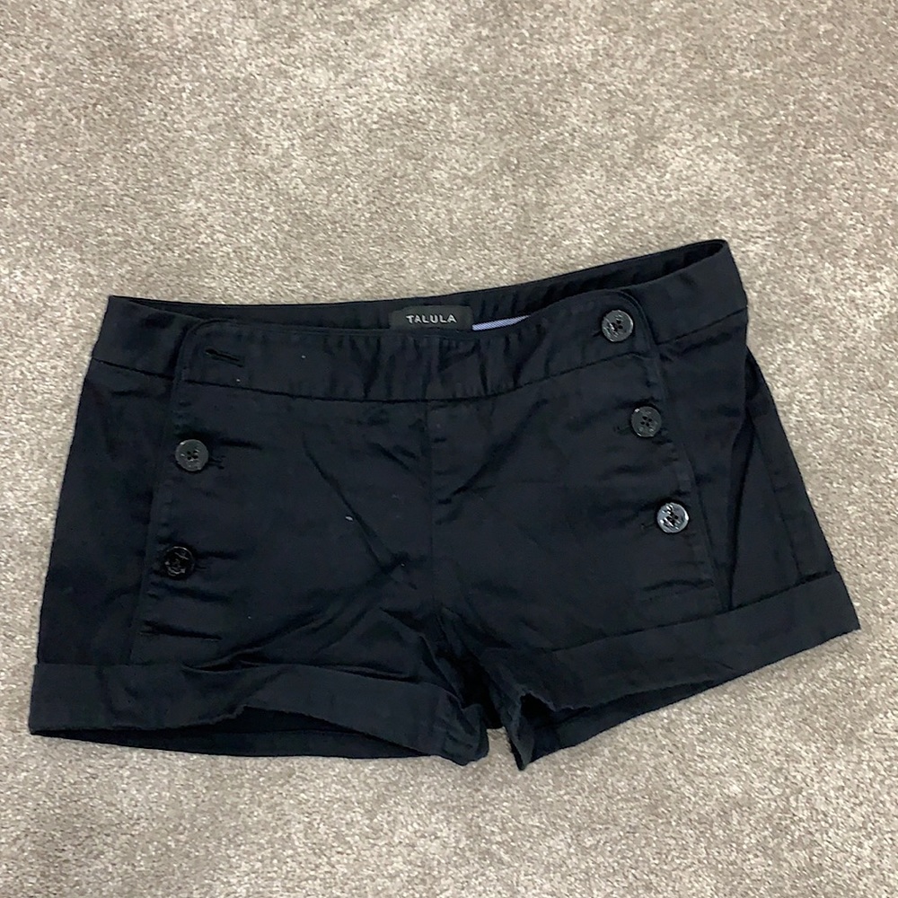 Tna Black shorts